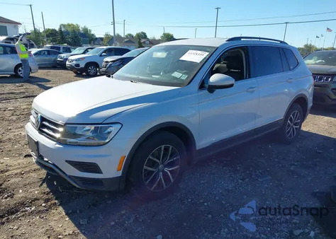 2018 Volkswagen Tiguan 2.0T Se/2.0T Sel z USA, uszkodzony, nr VIN 3VV2B7AX8JM149750